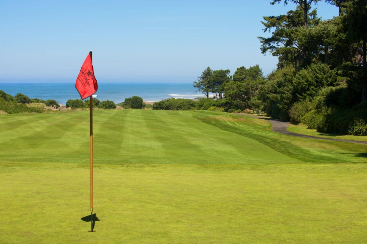 Lincoln city golf